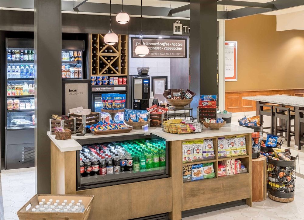 Hilton Garden Inn Lake Forest Mettawa 3