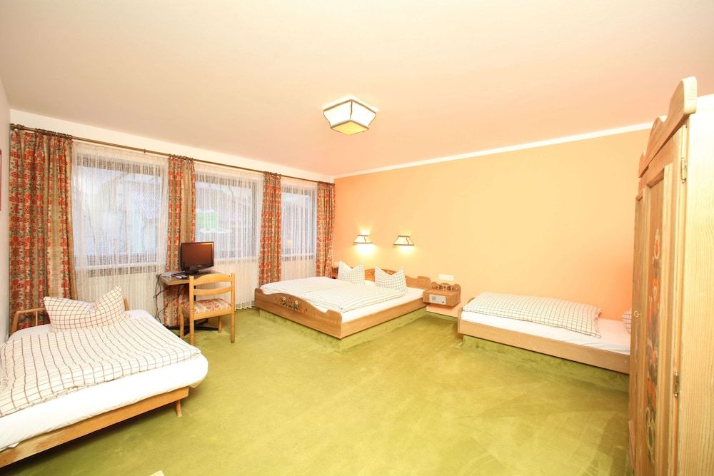 Hotel Landgasthof Schuster 3