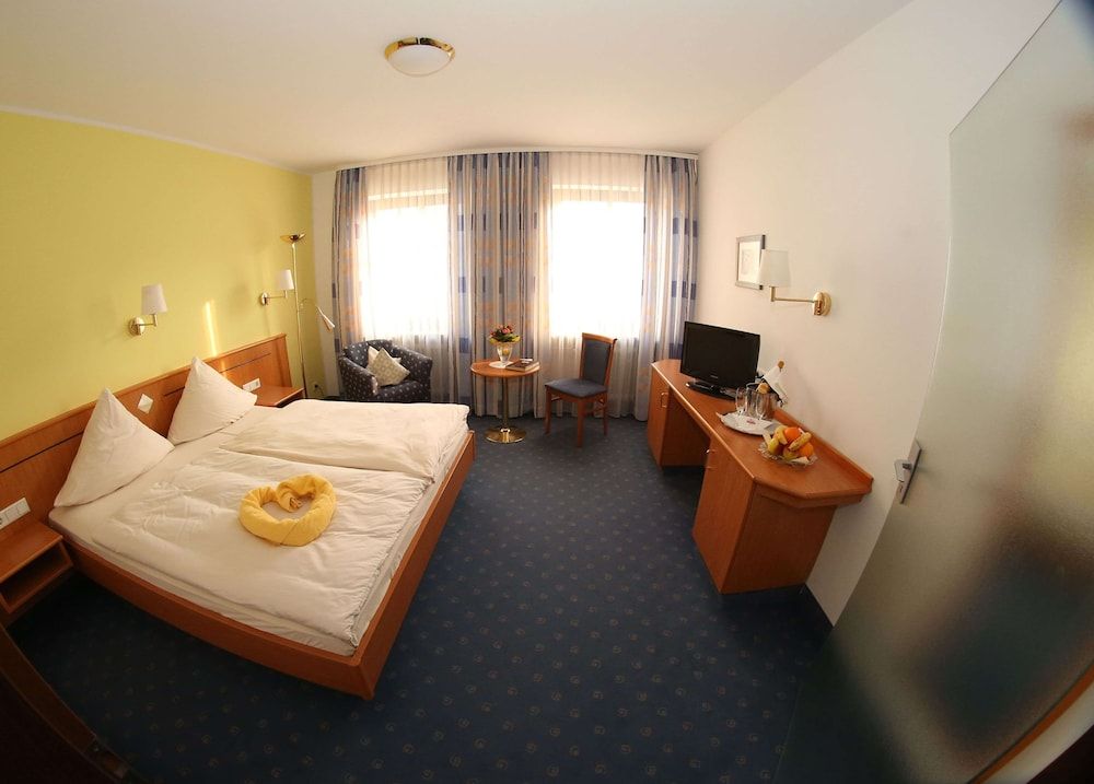 Hotel Landgasthof Schuster 2