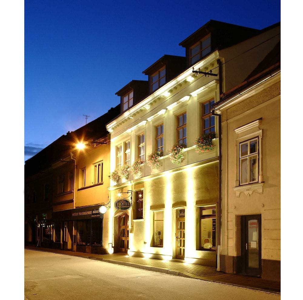 Hotel Pod Zámkem 3 estrellas en Velké Meziříčí