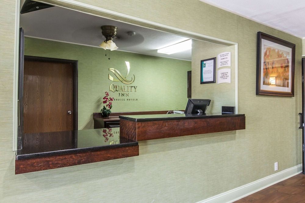 Quality Inn Cedartown 3