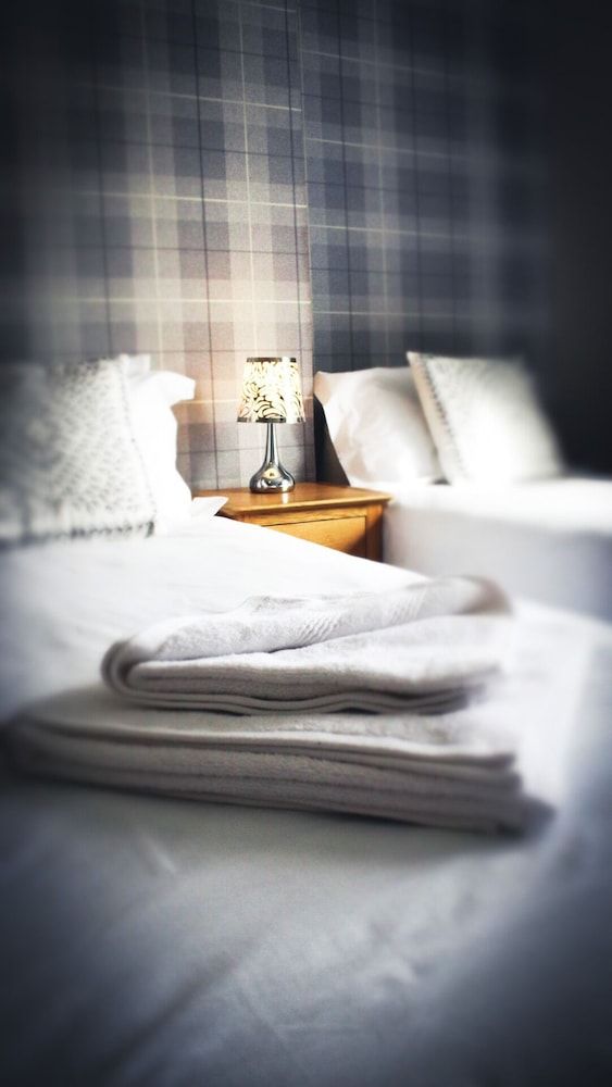 Sandyhill Guest House 2