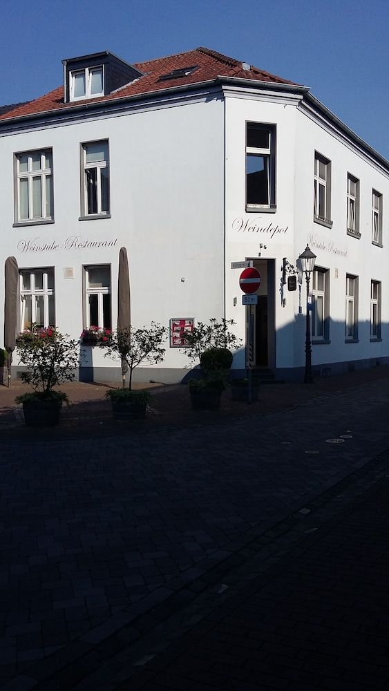 Weindepot Xanten -1 étoiles à Xanten