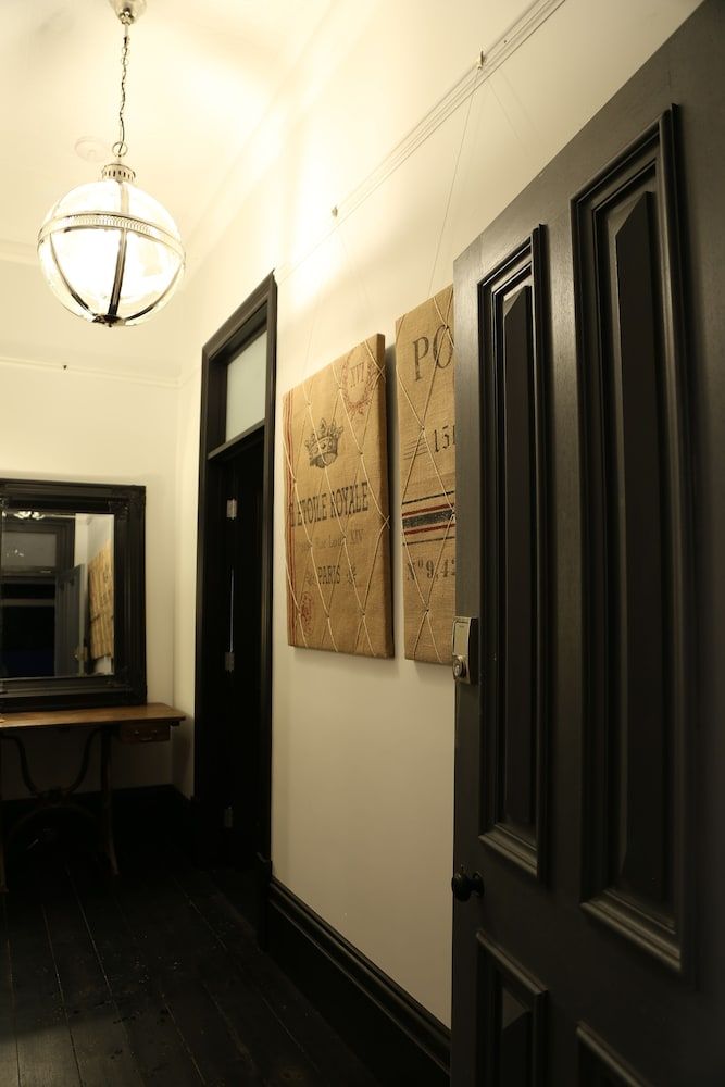 Hollidge House Apartments 2