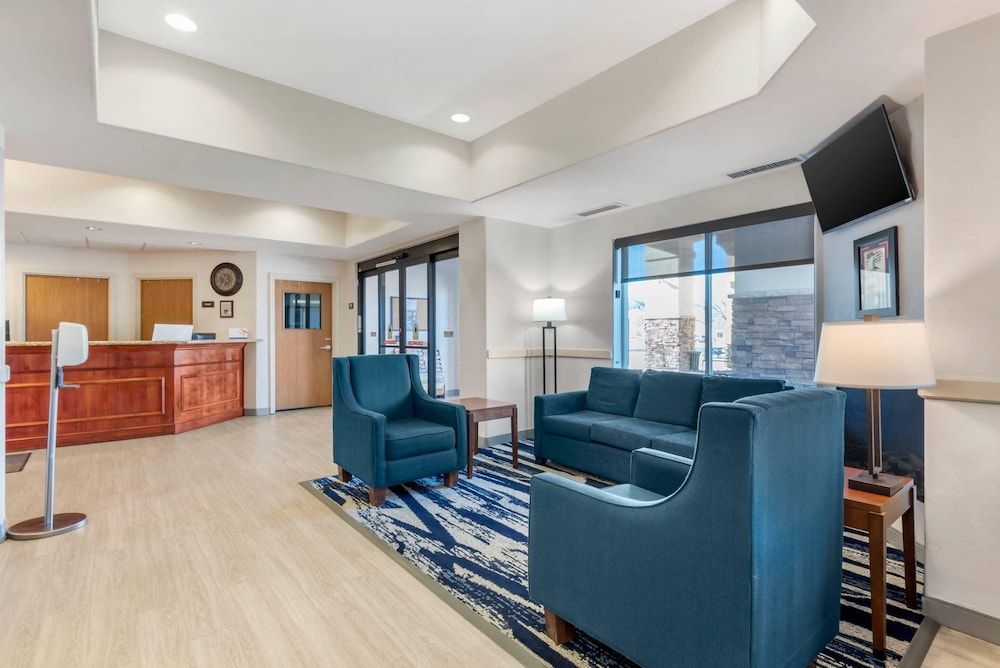 Comfort Inn & Suites Rifle 3