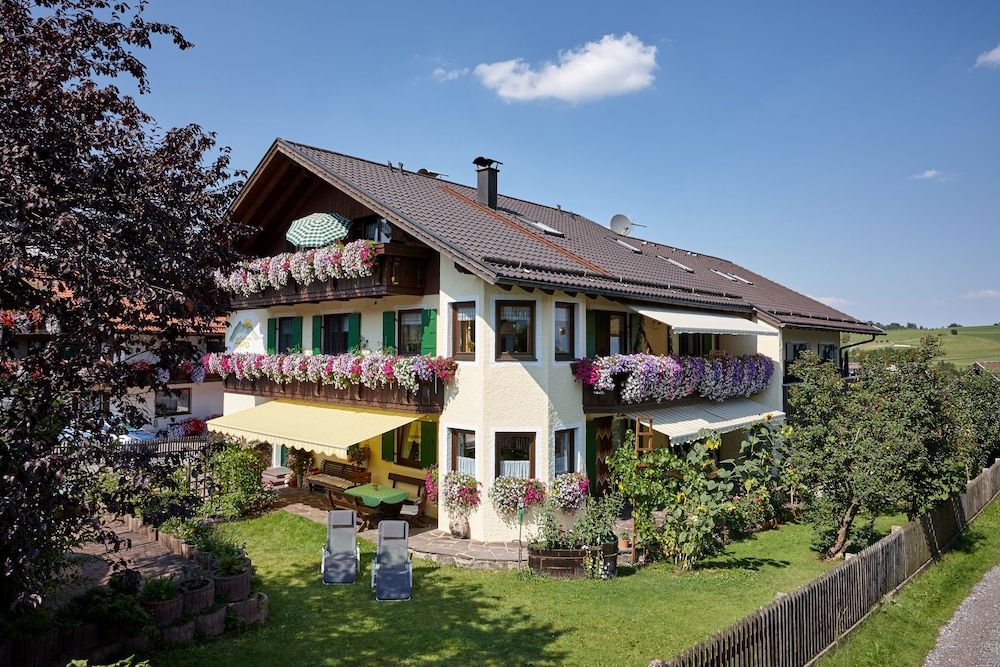 Gästehaus Alpina -1 estrellas en Bad Kohlgrub