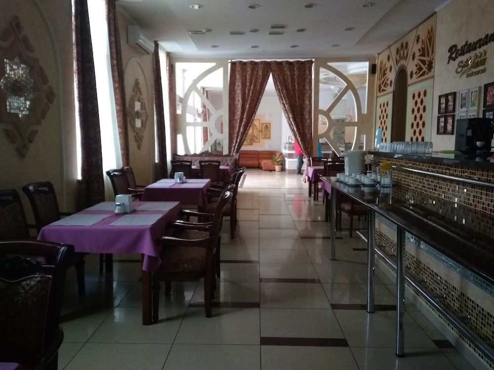 Silk Way Hotel 3 estrelas em Aktau