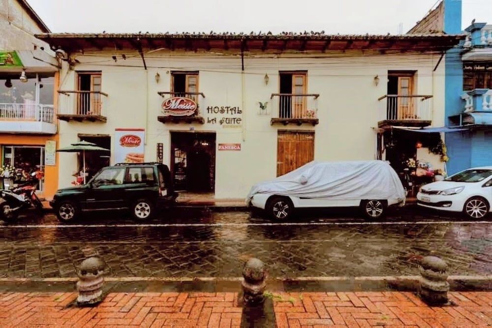 Hostal La Suite -1 estrellas en Sangolquí