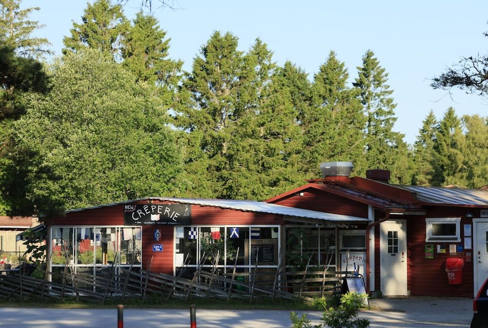 Ljugarn Semesterby 2