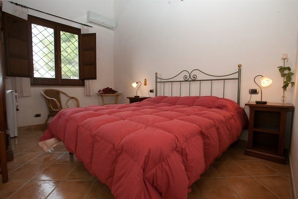 Agriturismo Baglio Donna Santa 3
