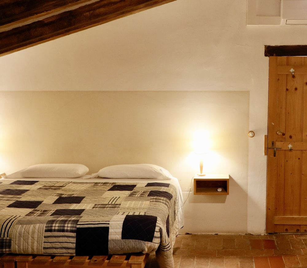 Casa Rural Mas Garganta -1 estrellas en La Pinya