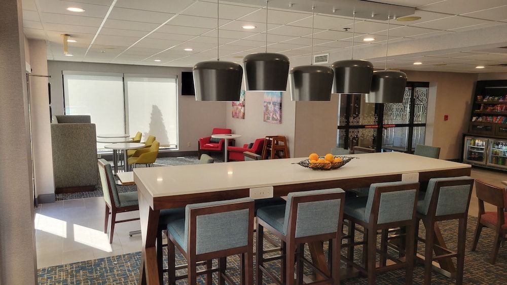 Hampton Inn Commerce 3 estrellas en Commerce