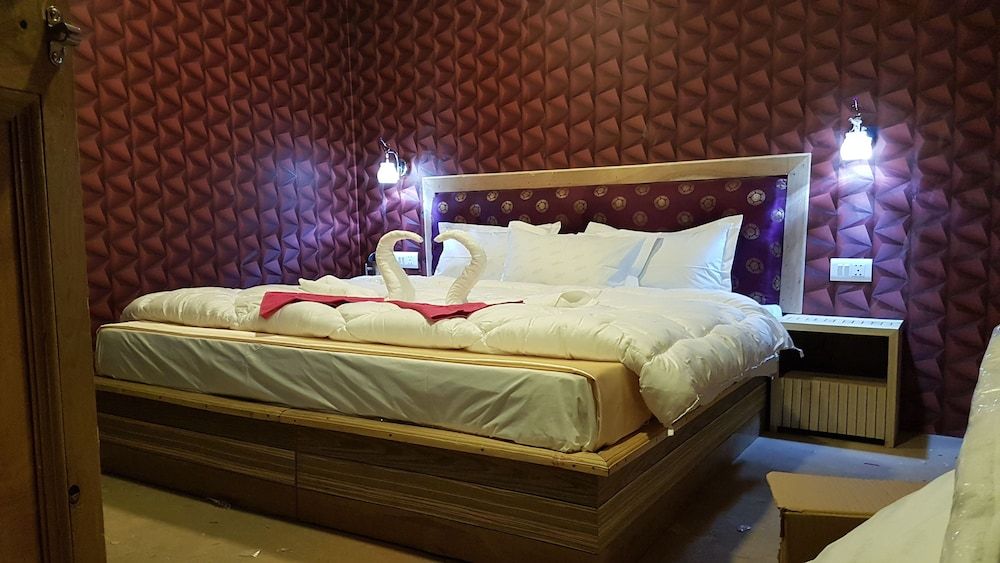 The Wooden Nest 3