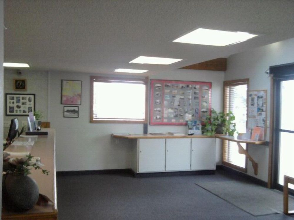 Quails Nest Inn and Suites 2