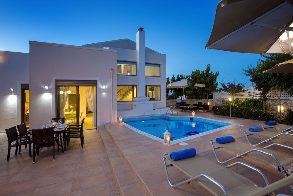 Salvia Villas -1 estrellas en Skouloúfia