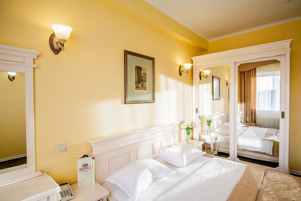 SPA Hotel Respect 3