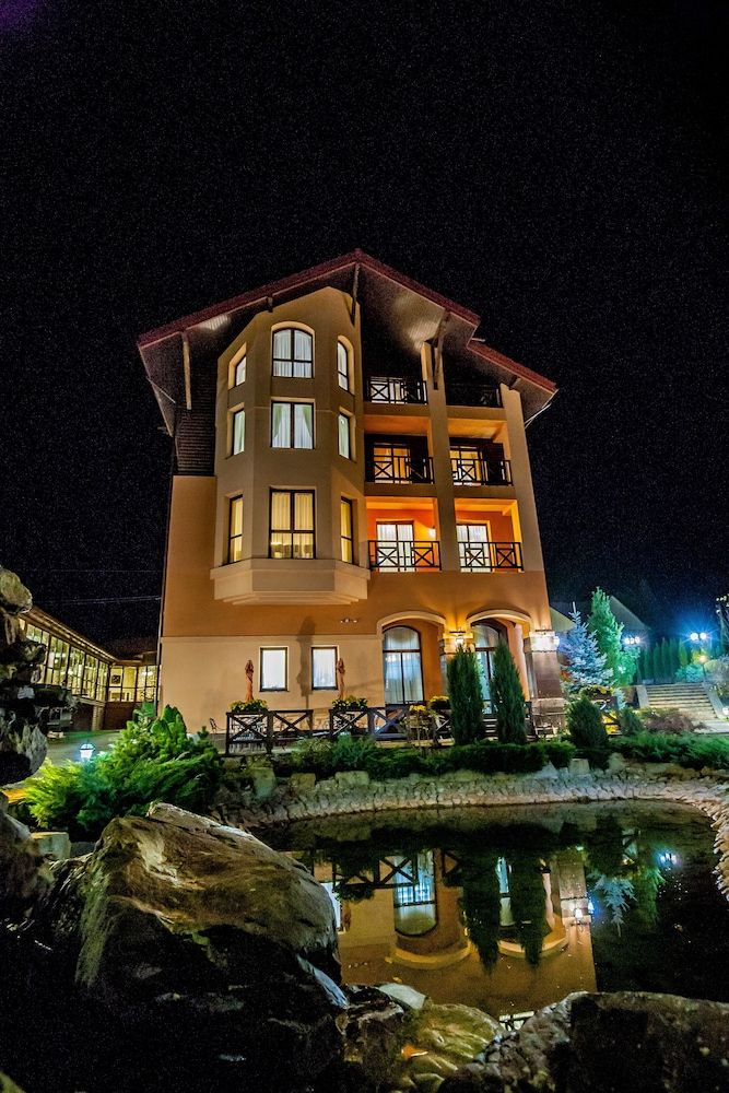 SPA Hotel Respect 4 estrellas en Skhidnitsa