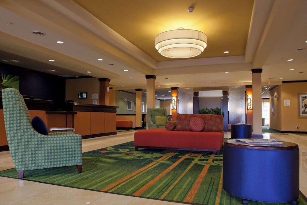Fairfield Inn & Suites Flint Fenton 2
