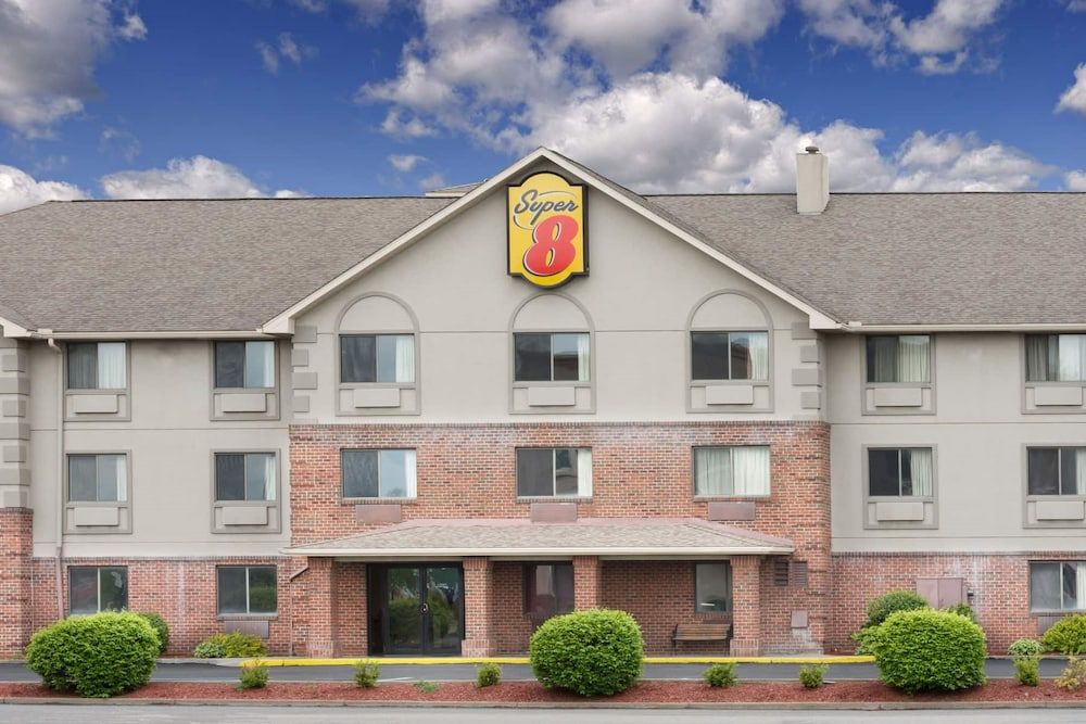 Super 8 by Wyndham Morgantown 3 estrellas en Morgantown