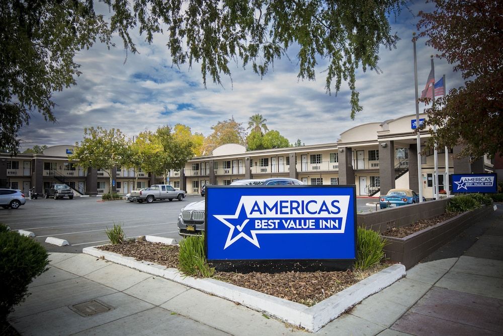 Americas Best Value Inn Chico 2 estrellas en Chico