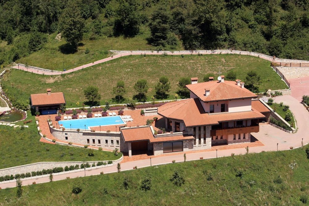 Resort San Pellegrino Terme -1 estrellas en San Pellegrino Terme
