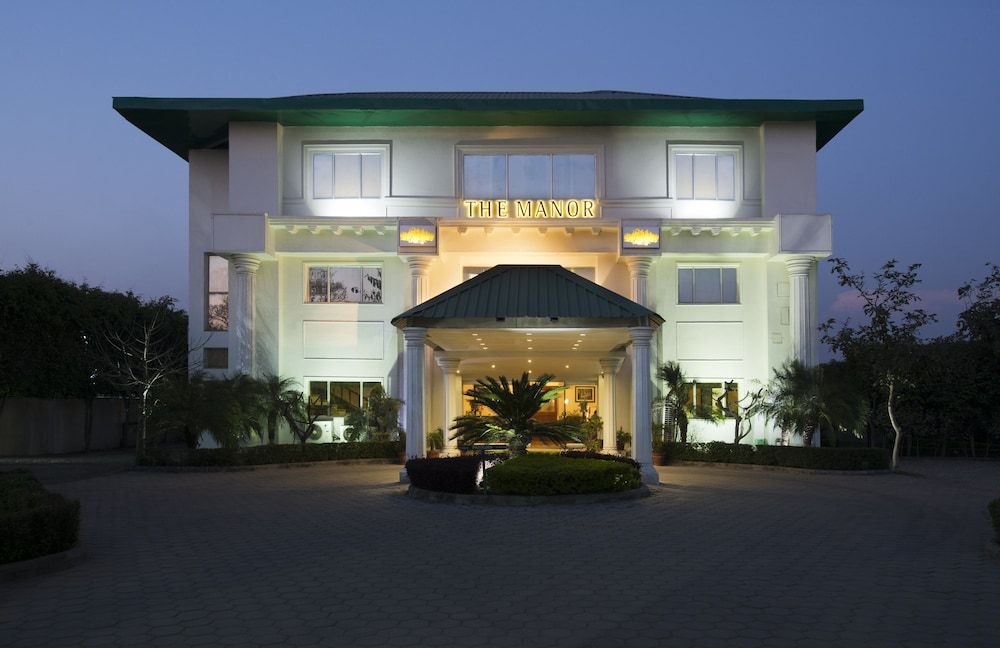 The Manor Kashipur by Leisure Hotels 4 estrellas en Kāshīpur