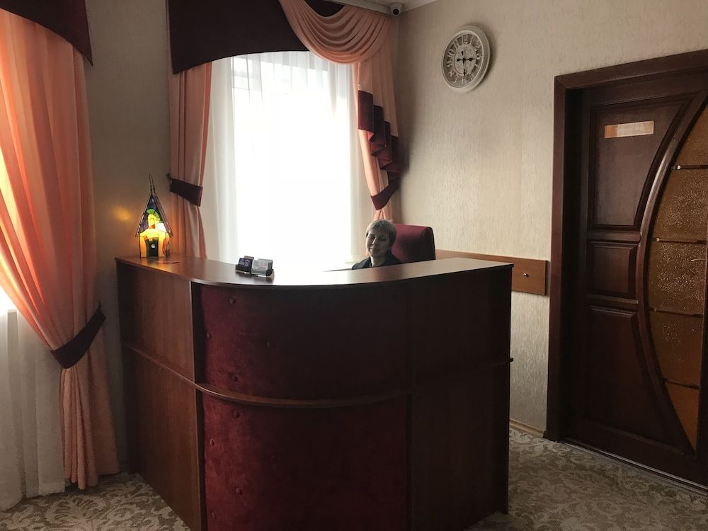 Hotel Centralnyi 3
