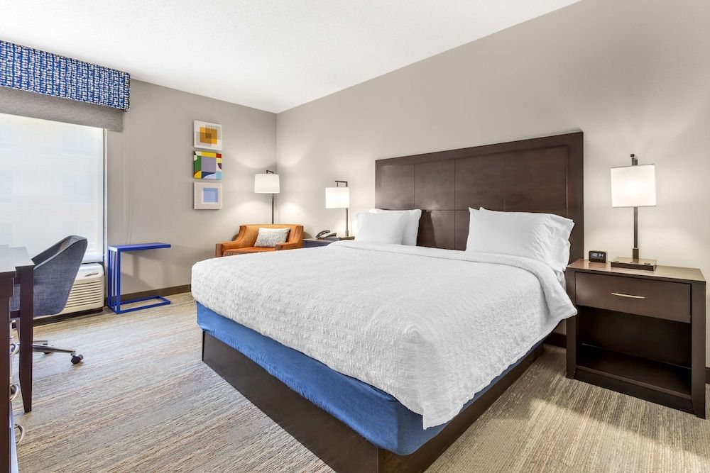 Hampton Inn Mebane 2