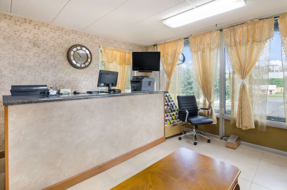 Americas Best Value Inn Wytheville 3