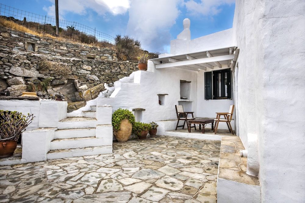 Villa Vrissi -1 estrellas en Apollonia
