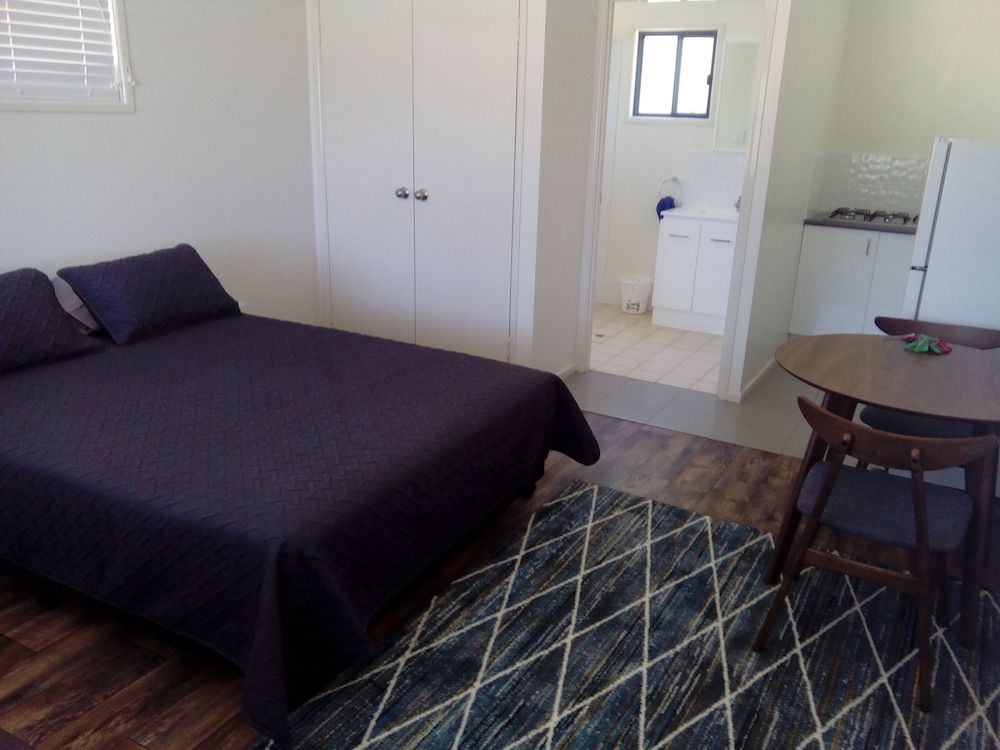 Wondai Accommodation Units and Villas 3
