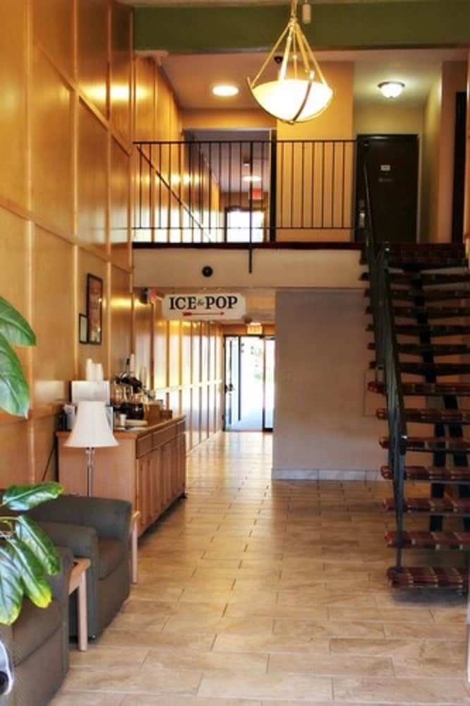 Americas Best Value Inn Kelso 2