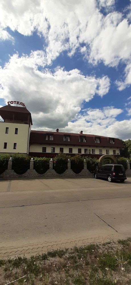 Stara Vezha Hotel -1 estrellas en Boryspilʼ
