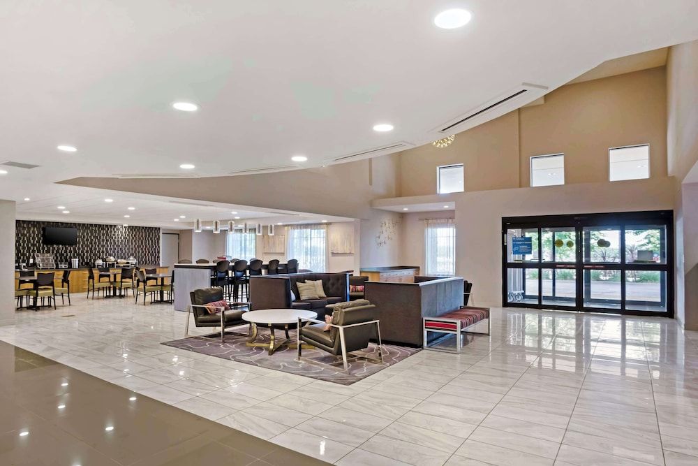 Best Western Plus Coalinga Inn 3