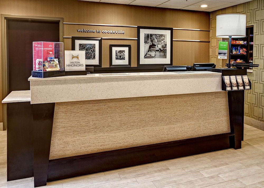 Hampton Inn Cookeville 2