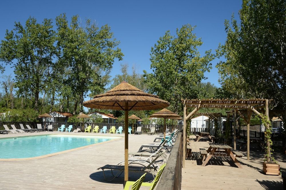 Camping La Dune 3 estrellas en Vias
