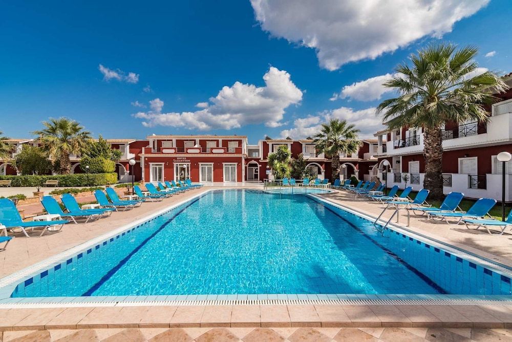 Yakinthos Hotel 3 estrellas en Laganas