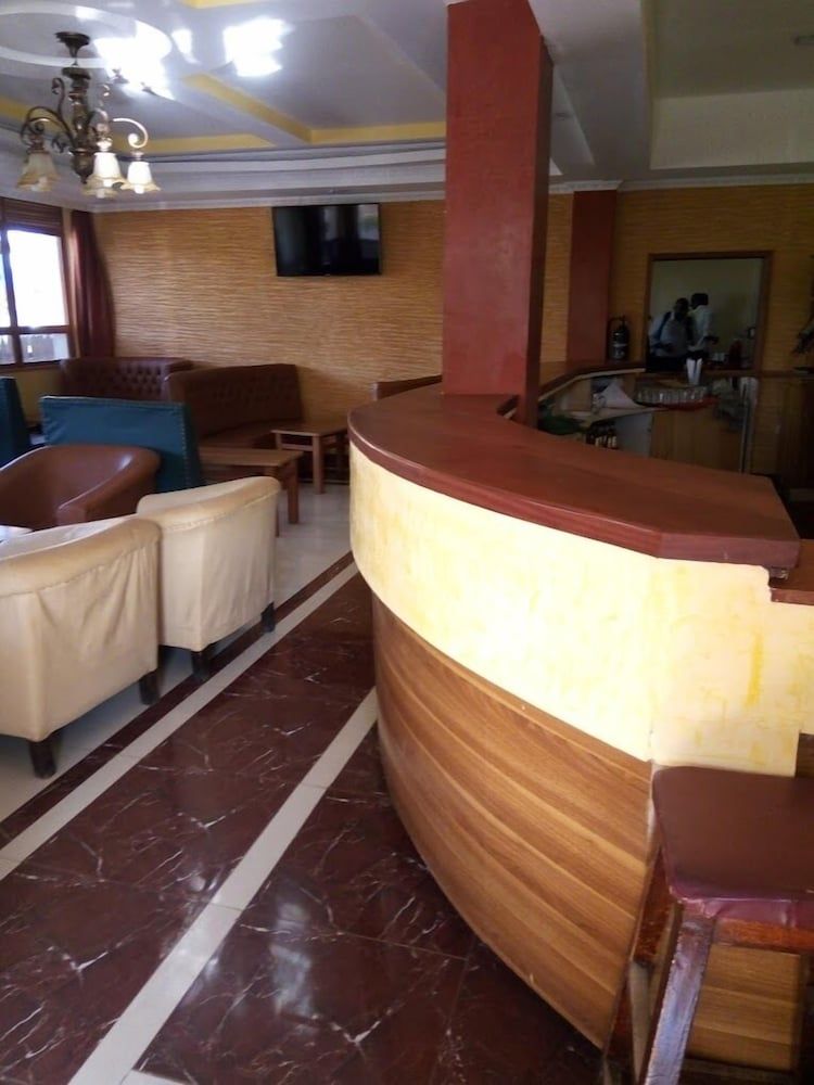 Bomen Hotel Isiolo 4 estrellas en Isiolo