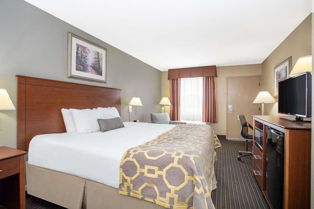 Baymont by Wyndham Hays 2 estrellas en Hays