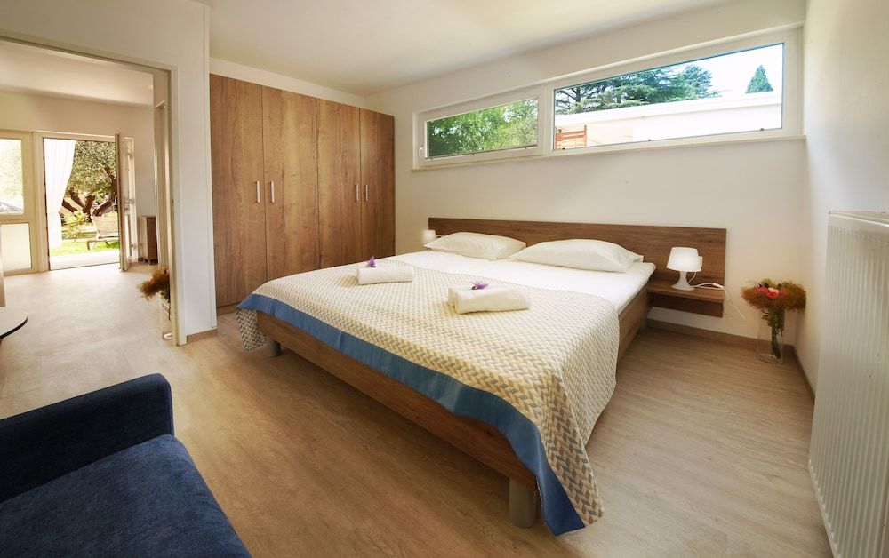 Apartments Adria - Hotel & Resort Adria Ankaran 2
