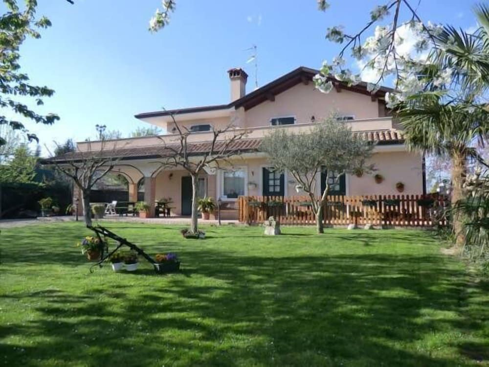 Bed & Breakfast Isonzo -1 estrellas en Turriaco