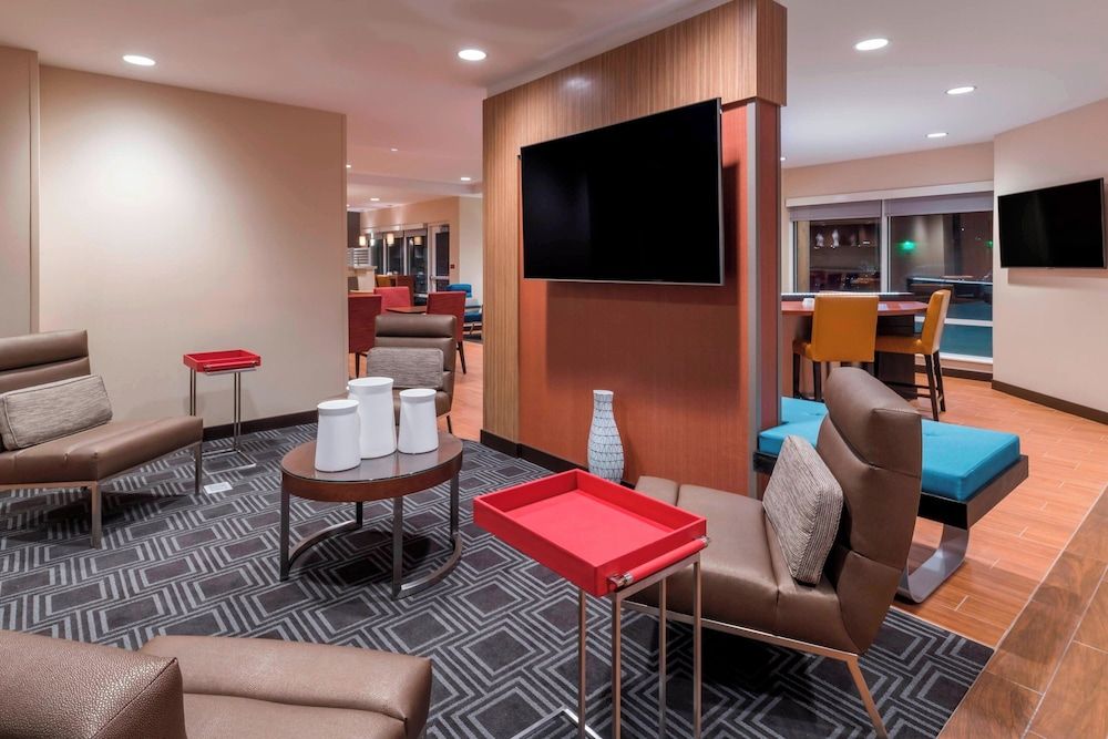 TownePlace Suites by Marriott Hays 3