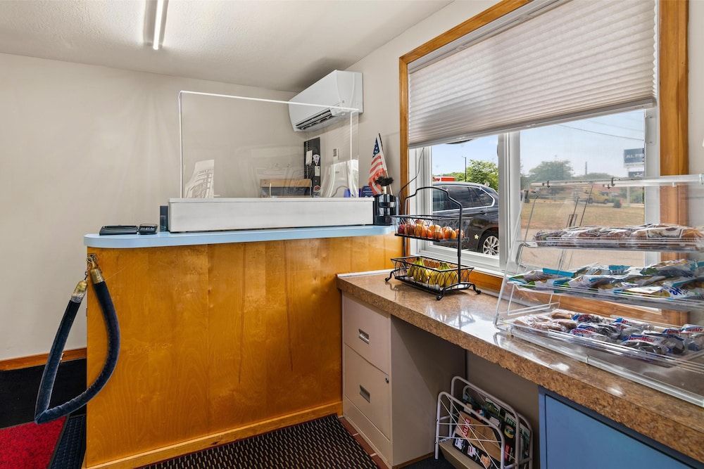 Americas Best Value Inn Biddeford Portland 3