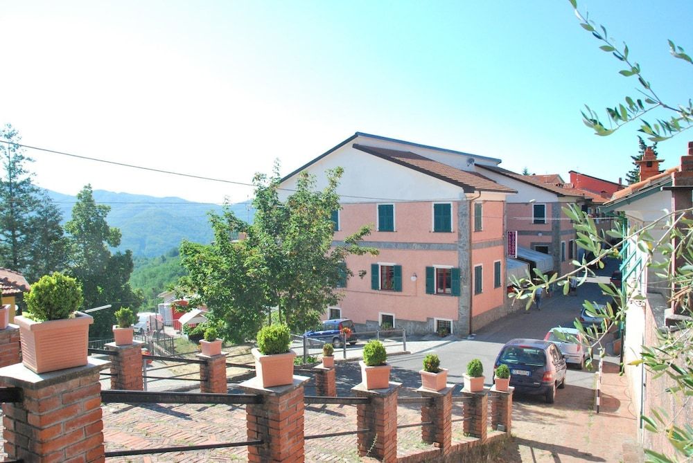 Albergo La Veranda 3 estrellas en Tavarone