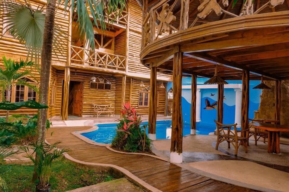 Hostal Poseidon -1 estrellas en Puerto Cayo