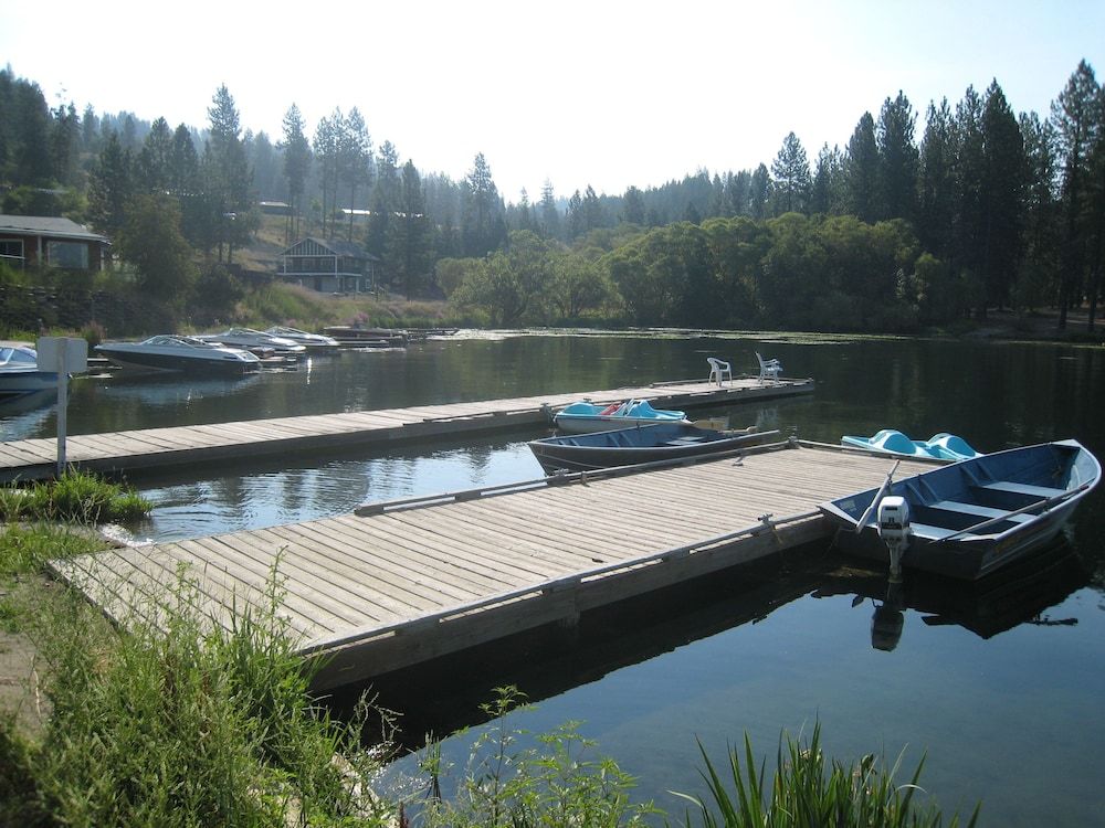 Willow Bay RV Resort & Marina -1 estrellas en Nine Mile Falls