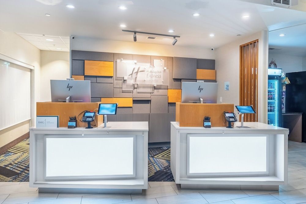Holiday Inn Express & Suites Nashville North - Springfield by IHG 3