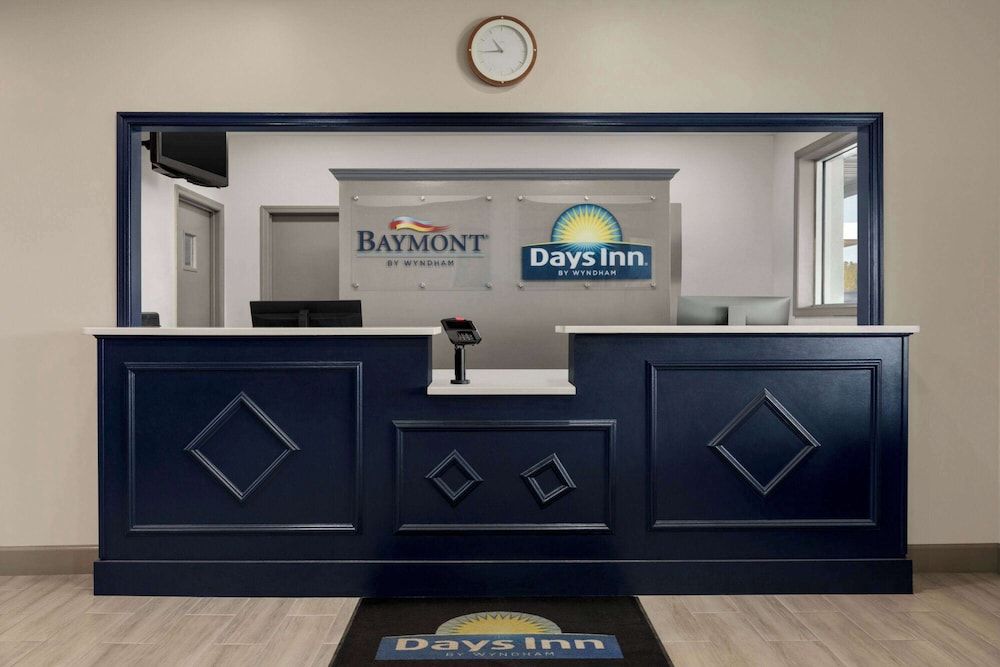 Days Inn by Wyndham Emporia 2