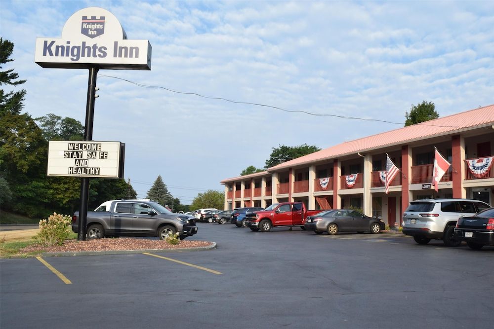 Knights Inn Oswego 2 estrelas em Oswego