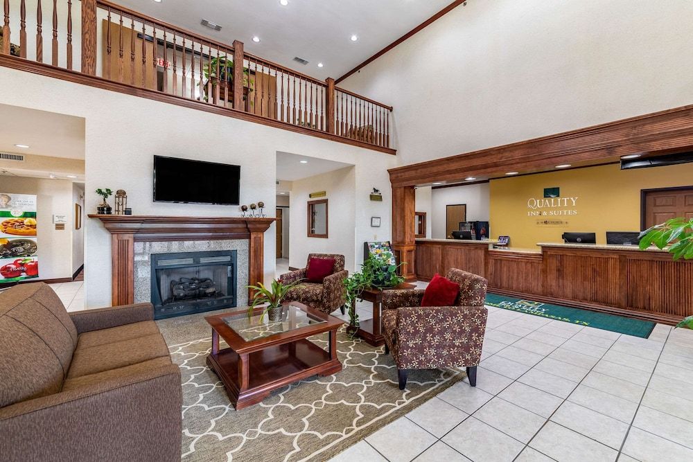 Quality Inn & Suites Lampasas 3